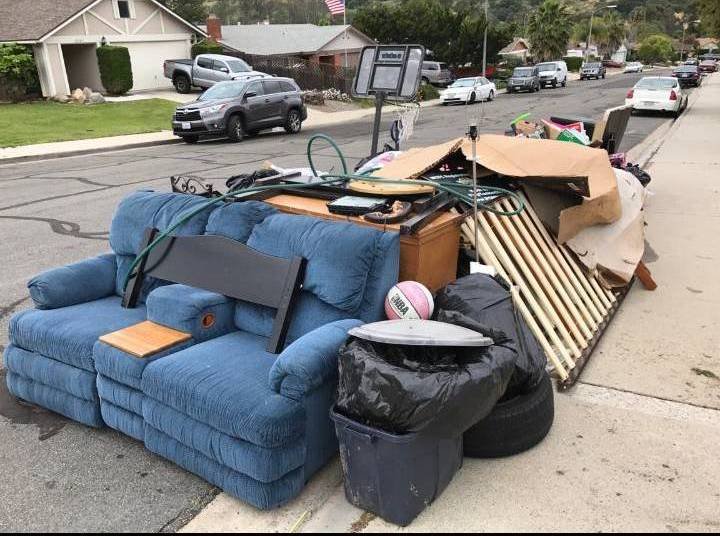 What to Do With Old Couches? Your Complete Guide to Easy, Responsible Disposal