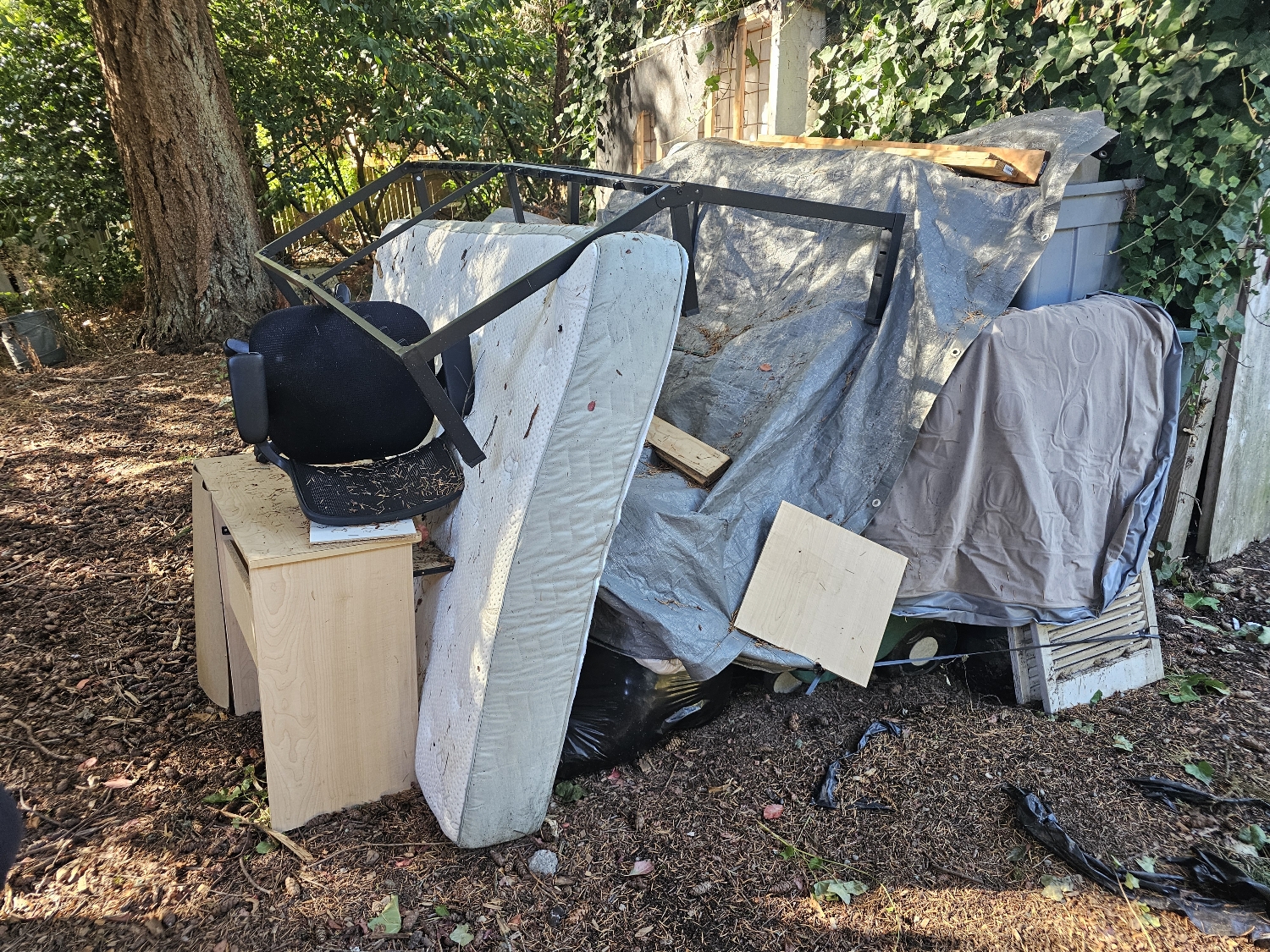 Hot Tub Removal Made Easy: A Complete Guide for Seattle Homeowners